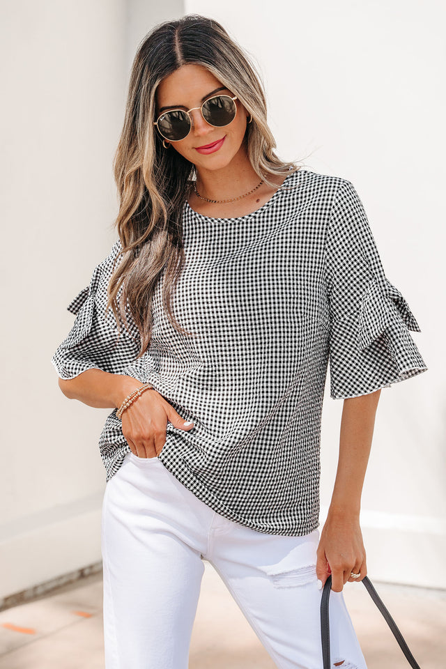 Blouse à Manches Courtes Roulées Noir à Carreaux avec Nœud - Col Rond