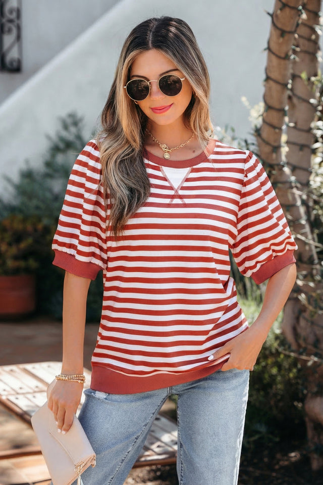 T-shirt Orange Stripe à Manches Courtes Bouffantes — Coupe décontractée, motif rayé tendan